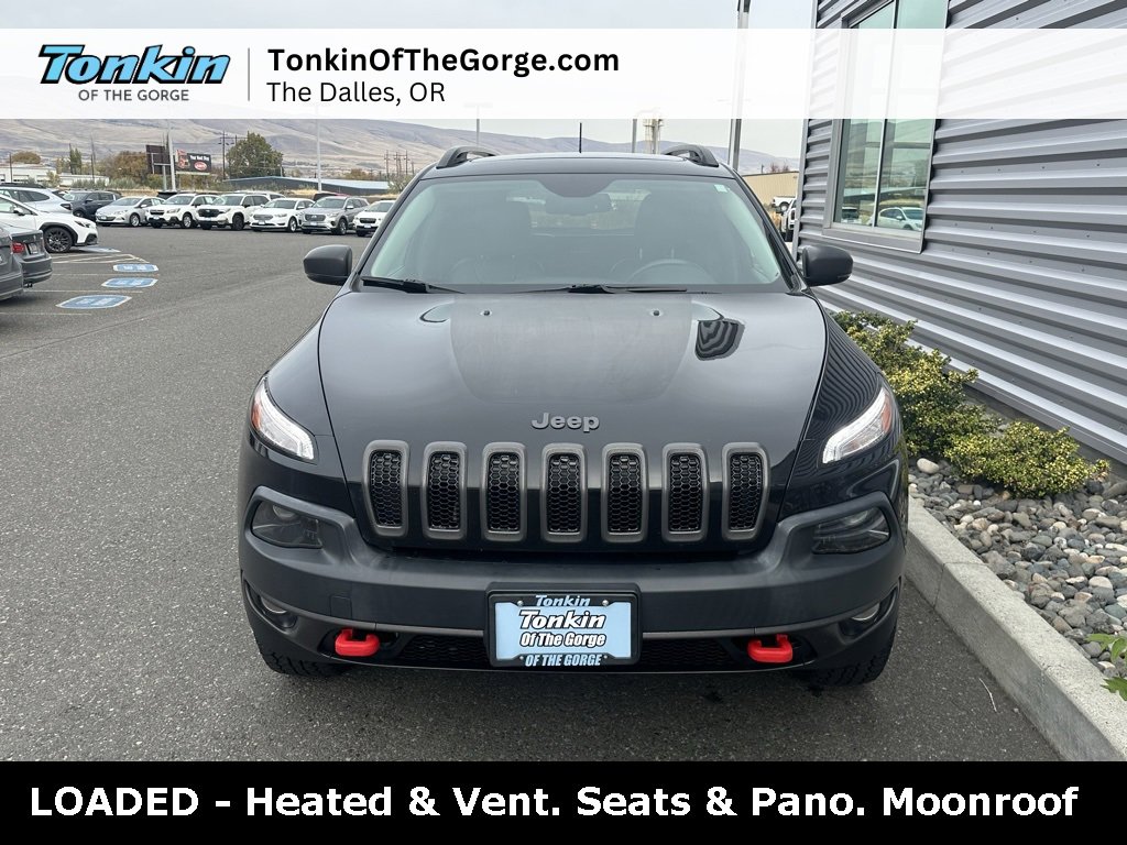 Used 2017 Jeep Cherokee Trailhawk image 10