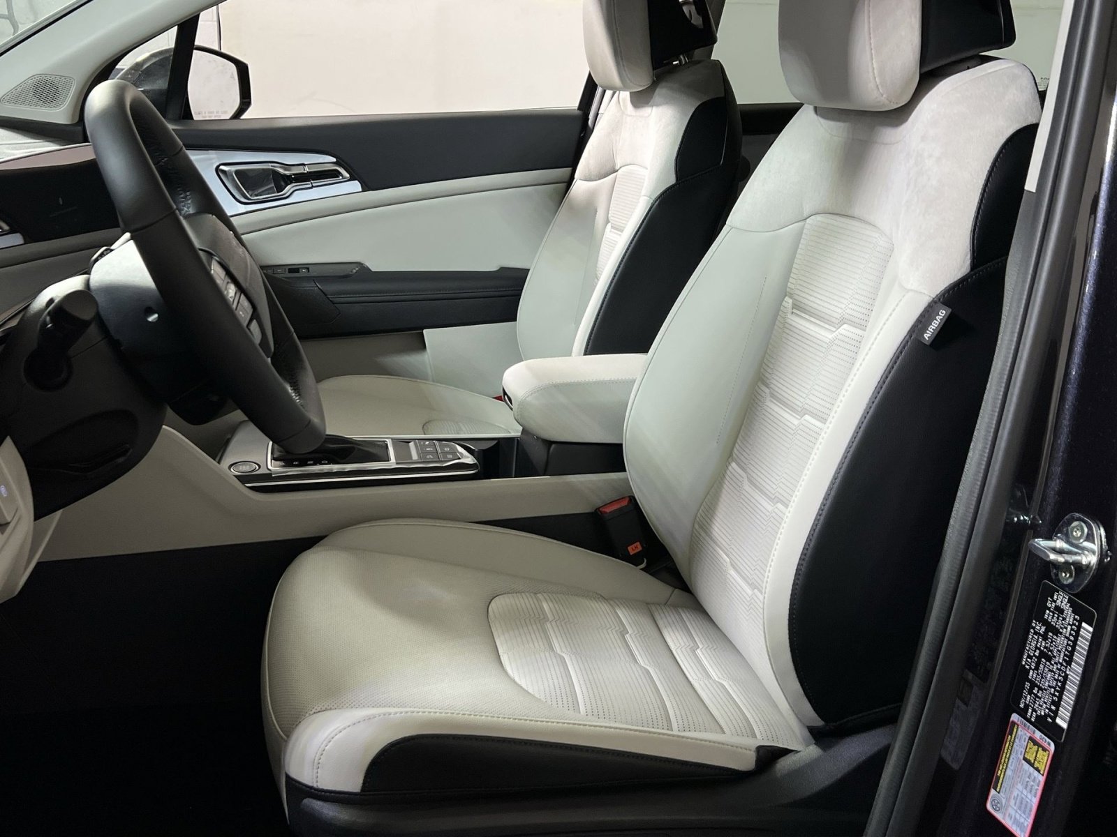 New 2026 Kia Sportage SX image 11