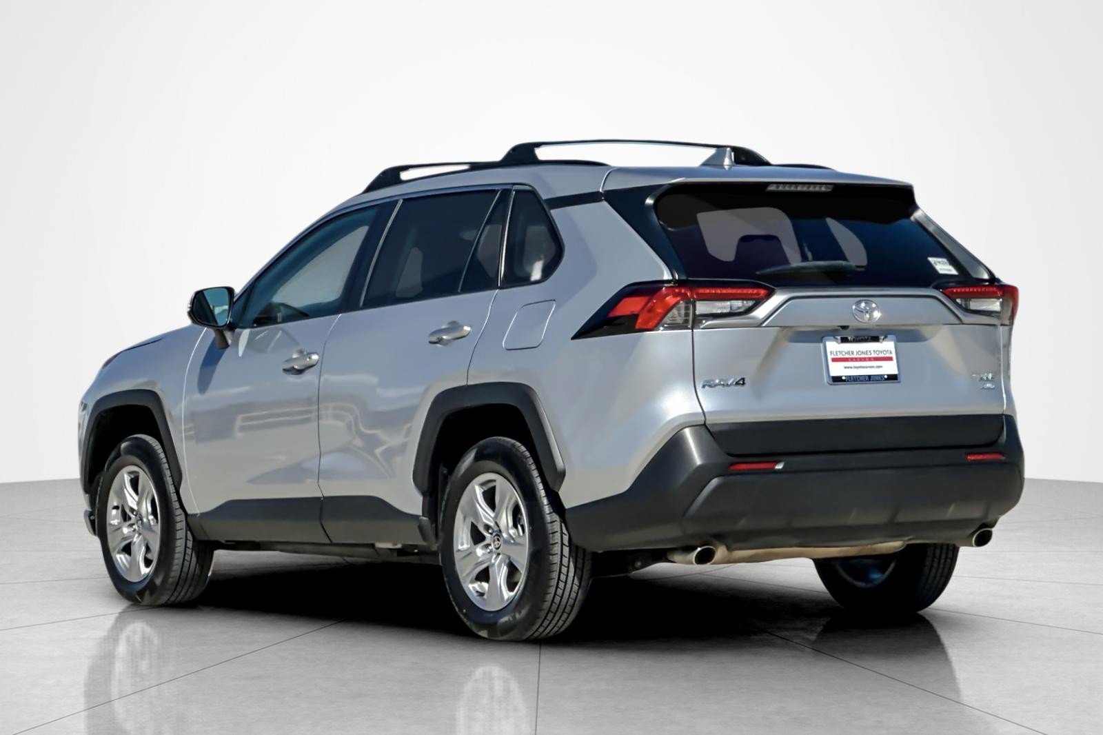 Certified 2024 Toyota RAV4 XLE w/ Convenience Package AWD/4WD image 3