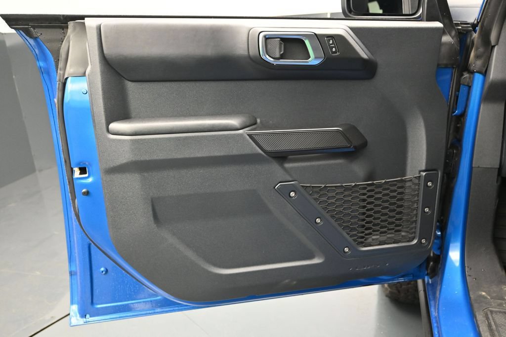 Used 2025 Ford Bronco Badlands AWD/4WD image 18