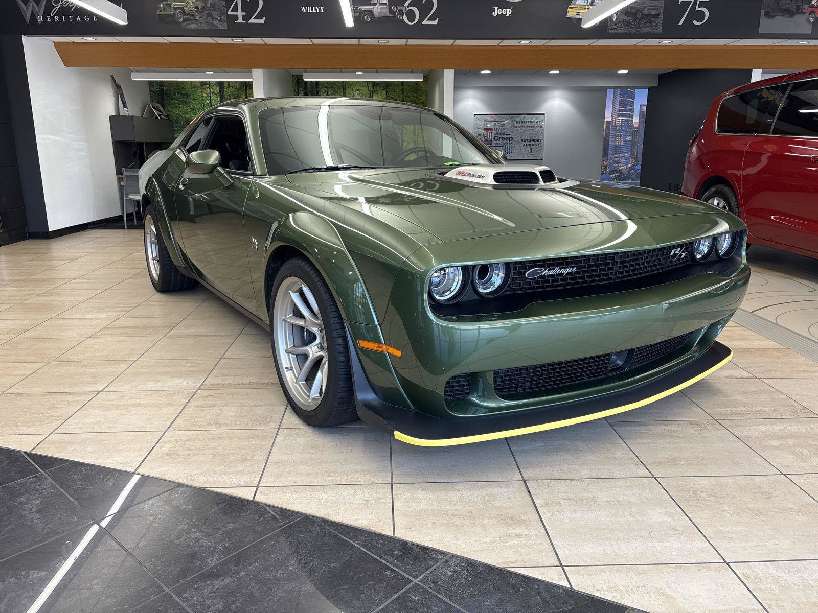 Used 2023 Dodge Challenger R/T Scat Pack RWD image 3