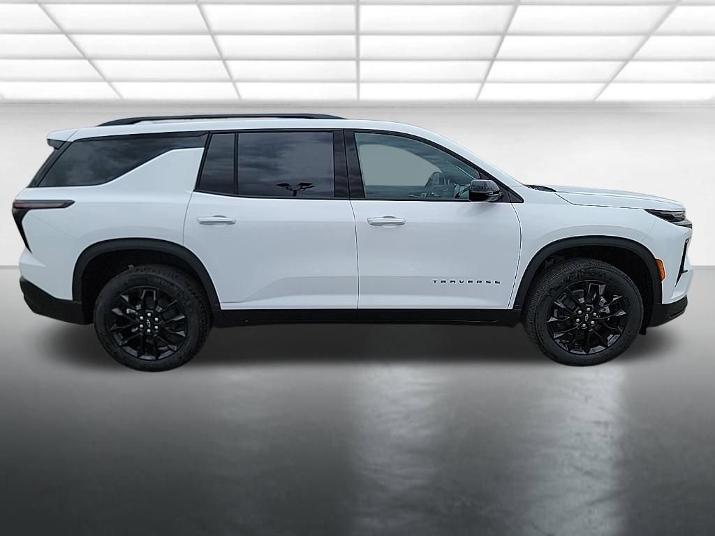 New 2026 Chevrolet Traverse LT w/ Midnight/Sport Edition AWD/4WD image 5