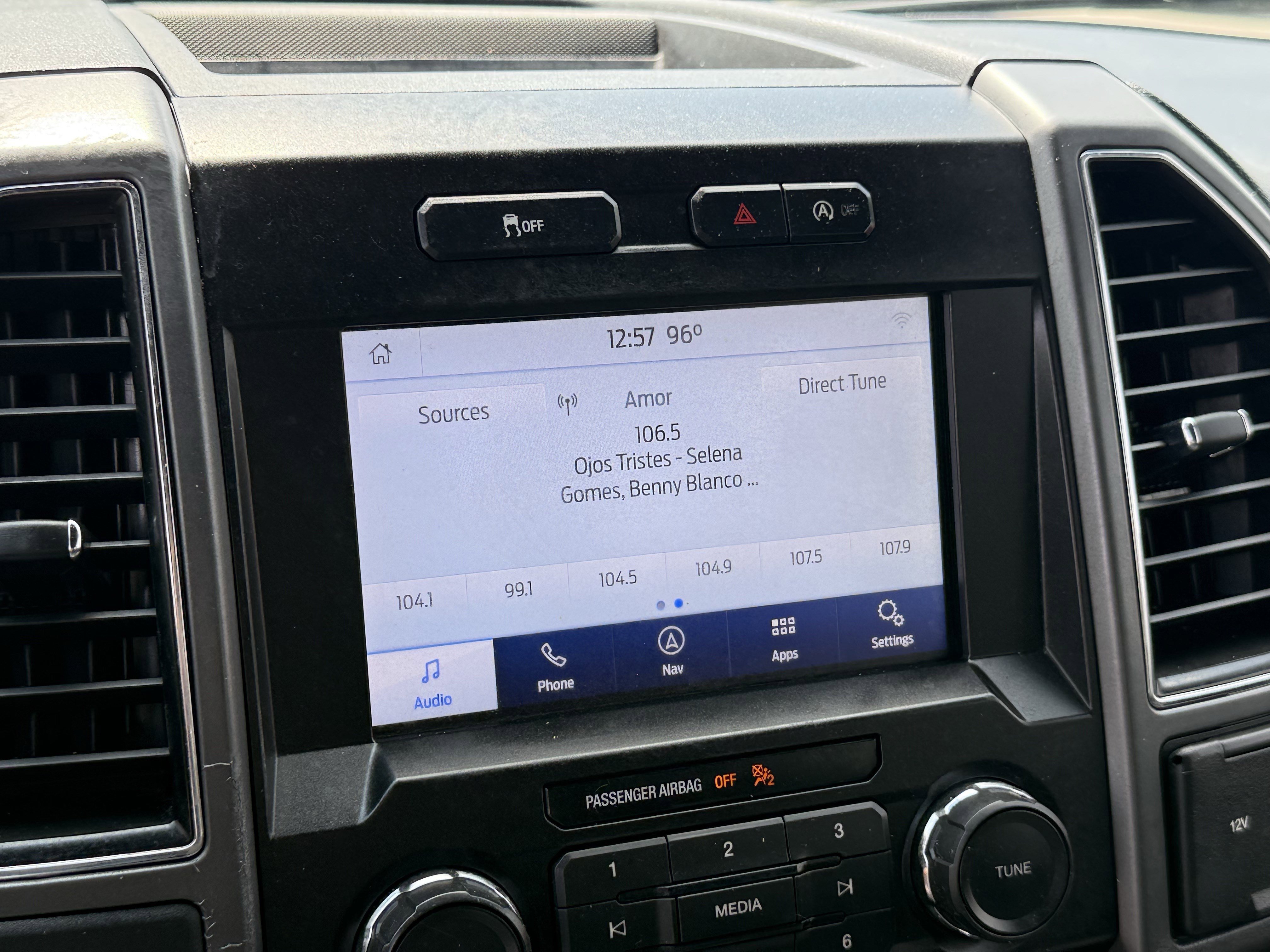 Used 2020 Ford F150 XLT w/ Equipment Group 302A Luxury image 19
