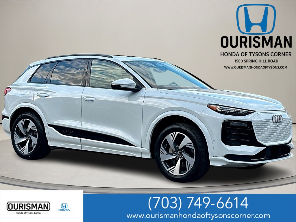 Used 2025 Audi Q6 e-tron Premium Plus w/ Premium Plus