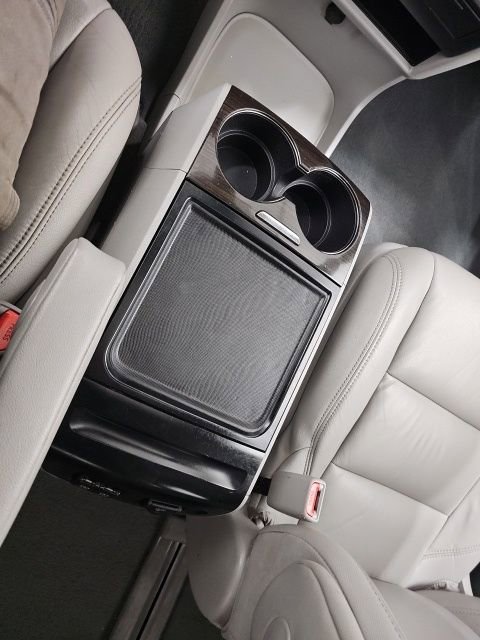 Used 2019 Toyota Sienna XLE w/ XLE Navigation Package image 22