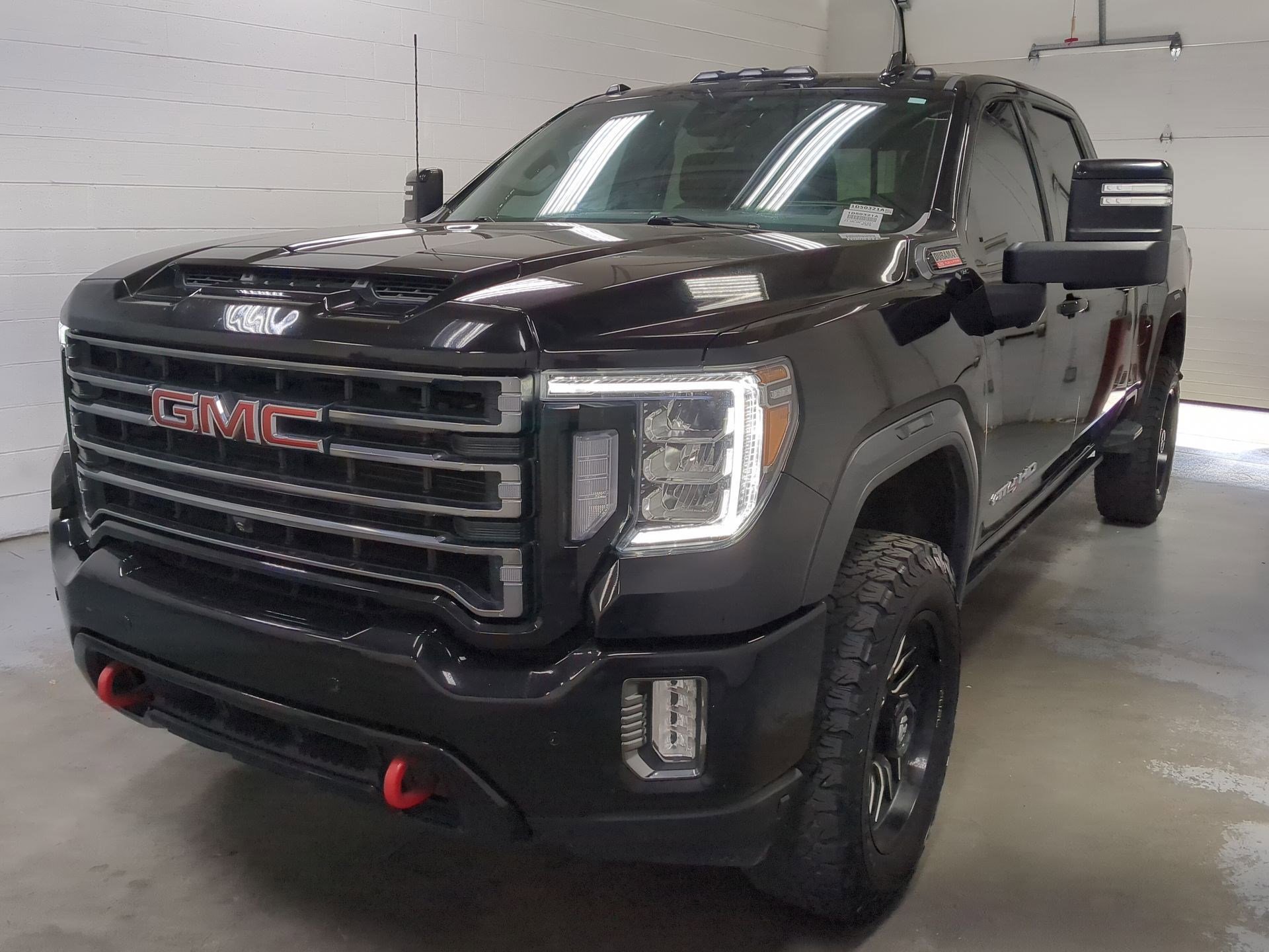 Used 2022 GMC Sierra 3500 AT4 w/ AT4 Premium Plus Package image 10