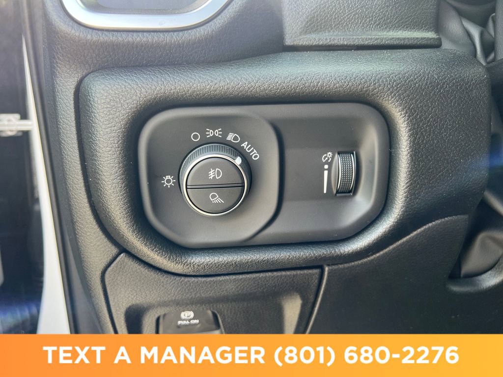 New 2026 RAM 1500 Express AWD/4WD image 29