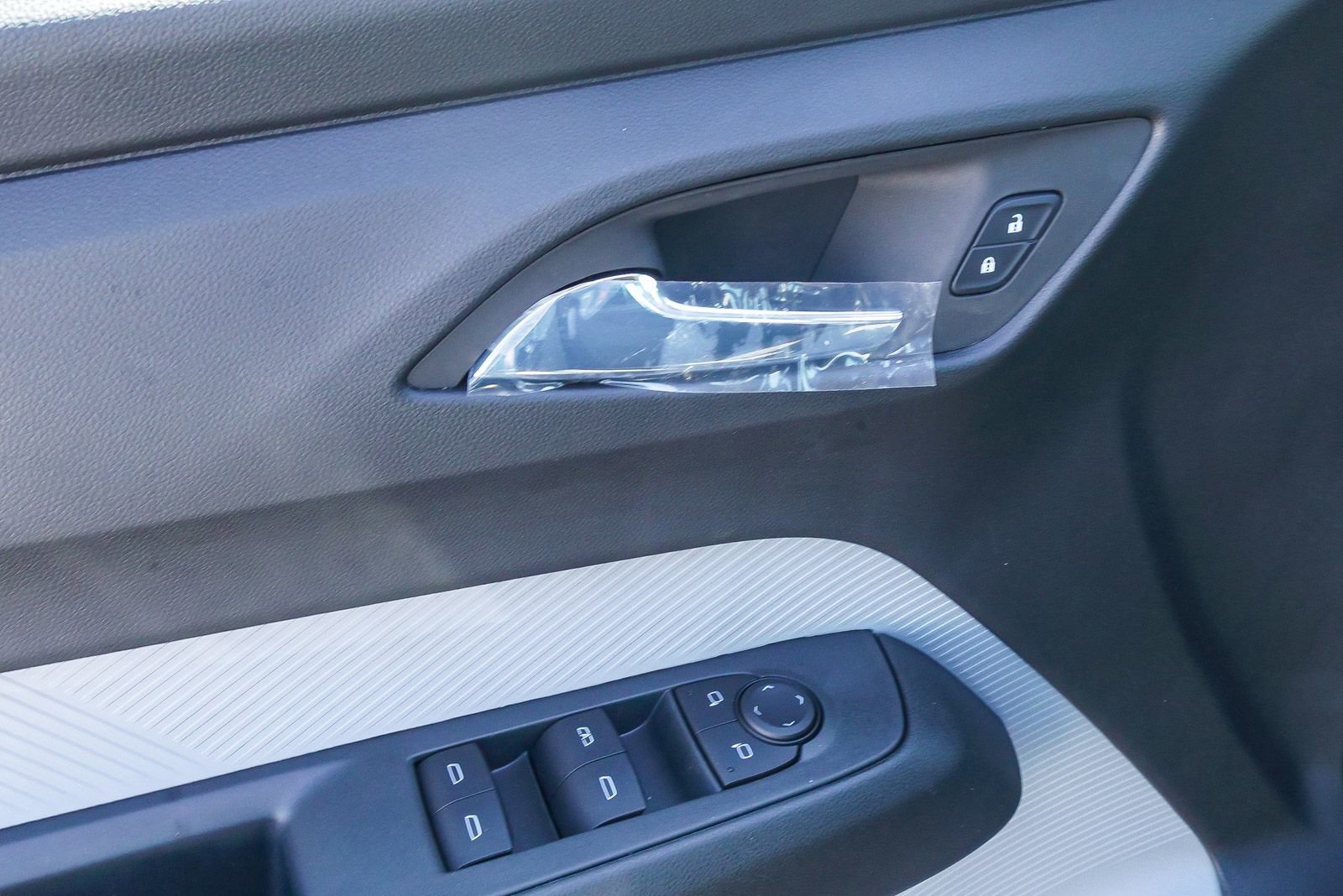 New 2027 Chevrolet Bolt LT w/ Comfort Package image 19