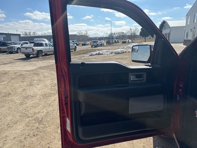 Used 2011 Ford F150 Platinum image 11