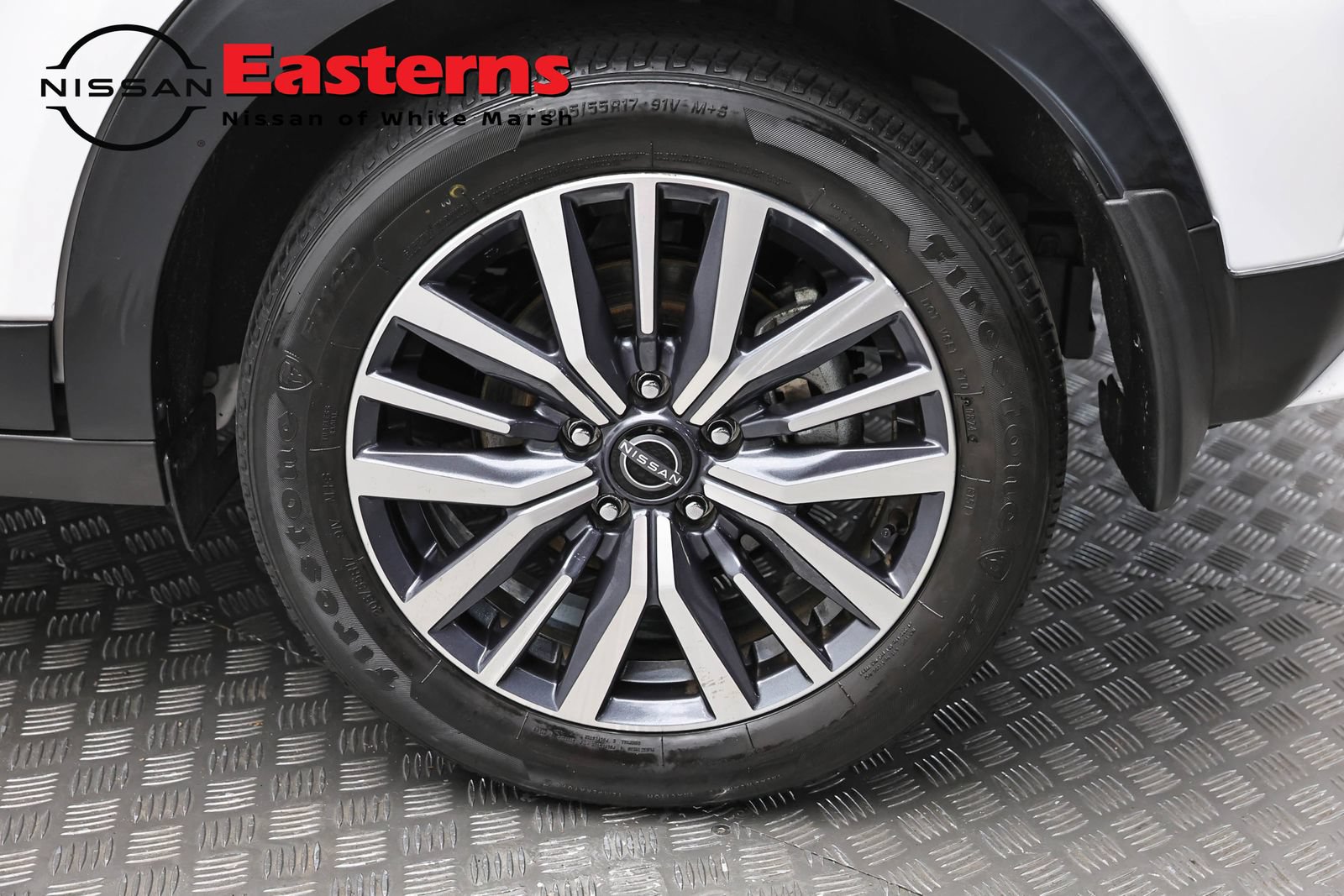 Used 2024 Nissan Kicks SV FWD image 8