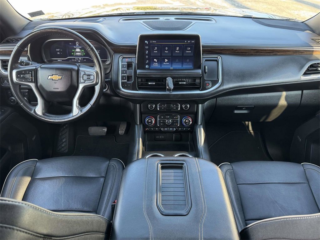 Used 2023 Chevrolet Tahoe Premier image 3