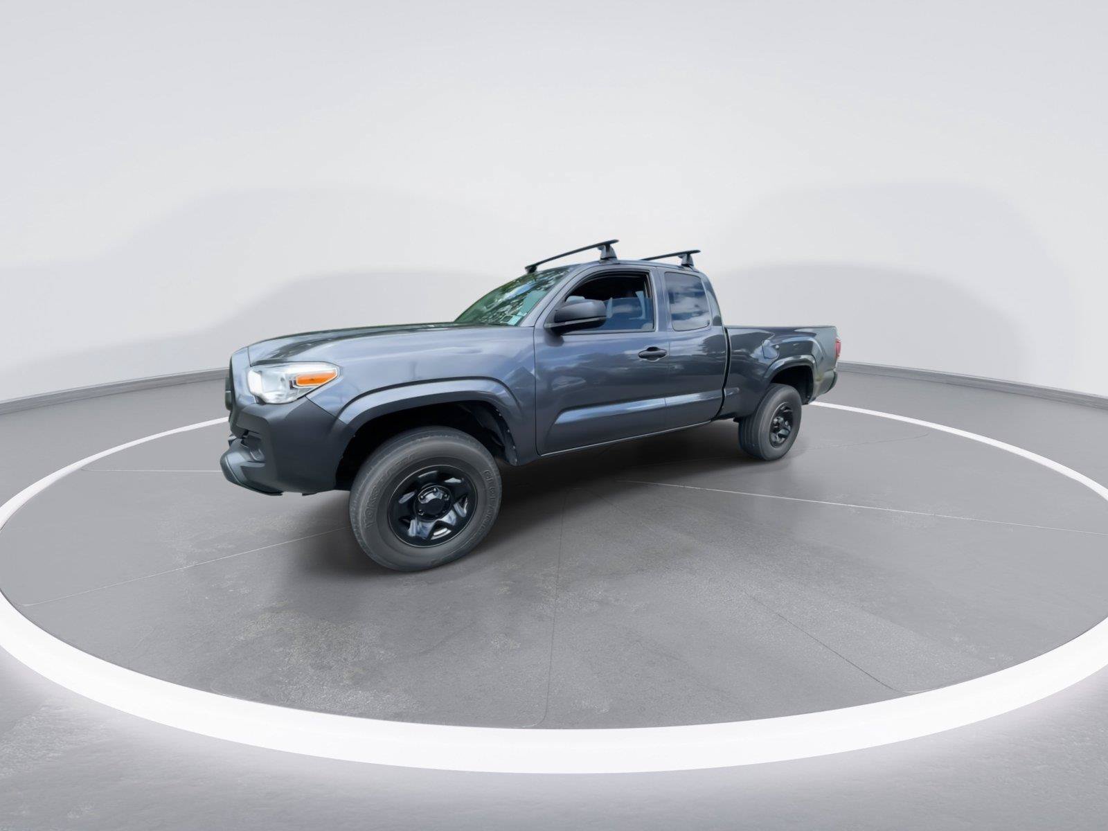 Used 2021 Toyota Tacoma SR AWD/4WD image 4