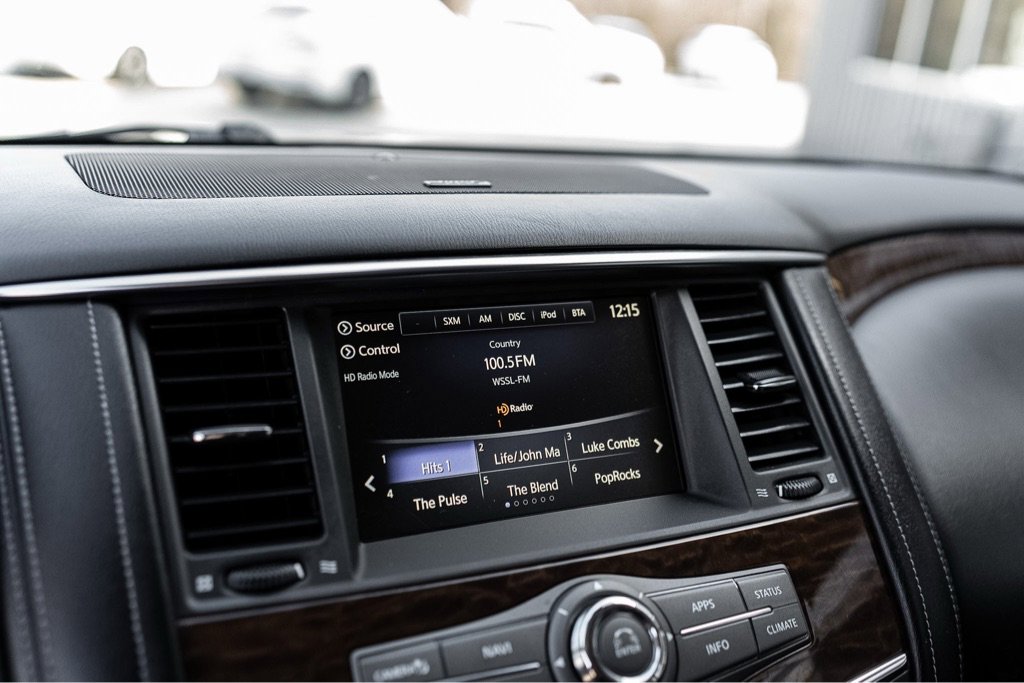 Used 2018 Nissan Armada Platinum w/ Captain Seat Package image 17