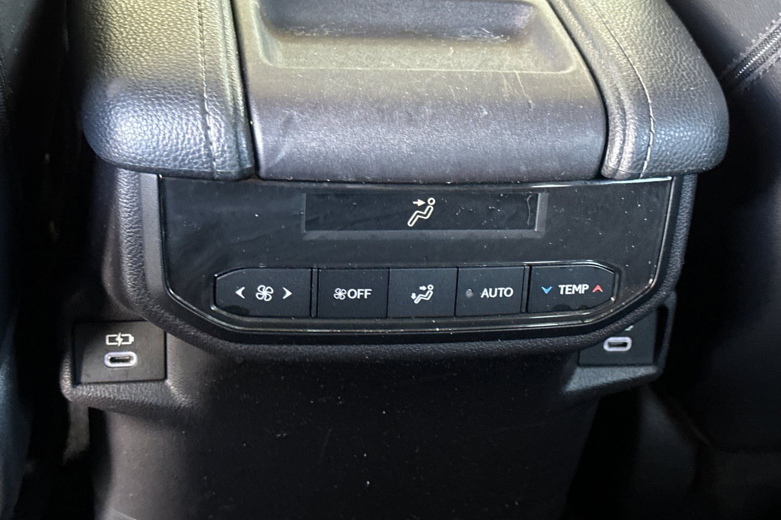 Certified 2025 Toyota Grand Highlander FWD image 16