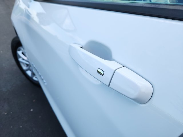 Used 2020 Chevrolet Equinox LS w/ LS Convenience Package FWD image 21