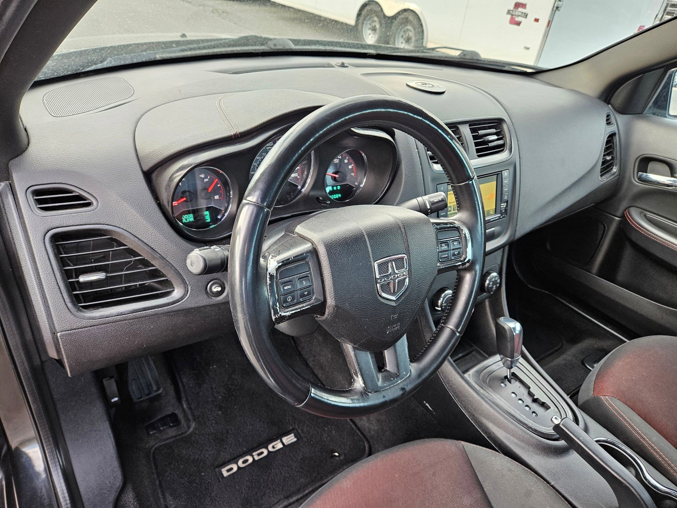 Used 2011 Dodge Avenger Heat FWD image 16
