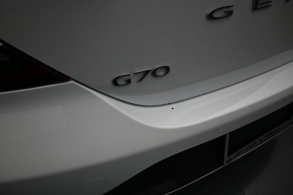 Used 2025 Genesis G70 2.5T RWD image 42