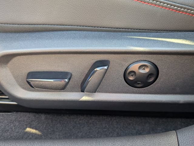 New 2026 Nissan Sentra SR w/ SR Premium Package FWD image 19