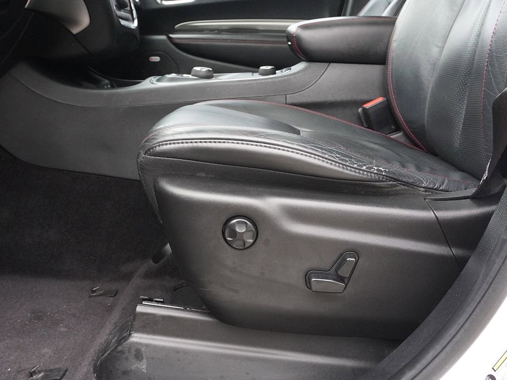 Used 2015 Dodge Durango R/T w/ Trailer Tow Group IV AWD/4WD image 30