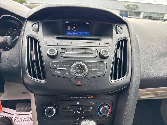 Used 2017 Ford Focus SE w/ Interior Protection Package FWD image 19
