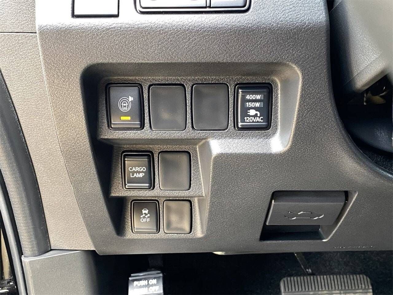 New 2025 Nissan Frontier SV w/ SV Convenience Package image 30
