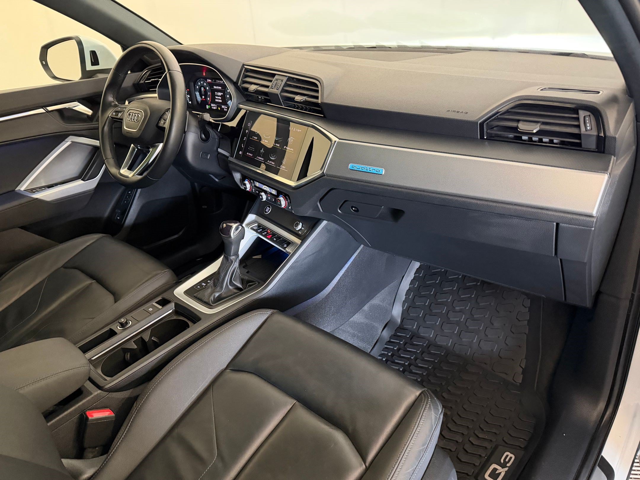 Certified 2023 Audi Q3 2.0T Premium Plus w/ Premium Plus Package AWD/4WD image 30