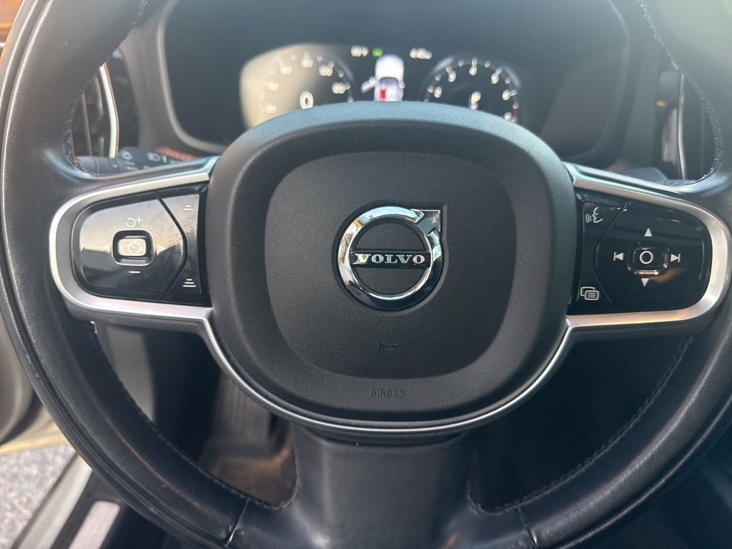Used 2019 Volvo S60 T5 Momentum w/ Multimedia Package image 26
