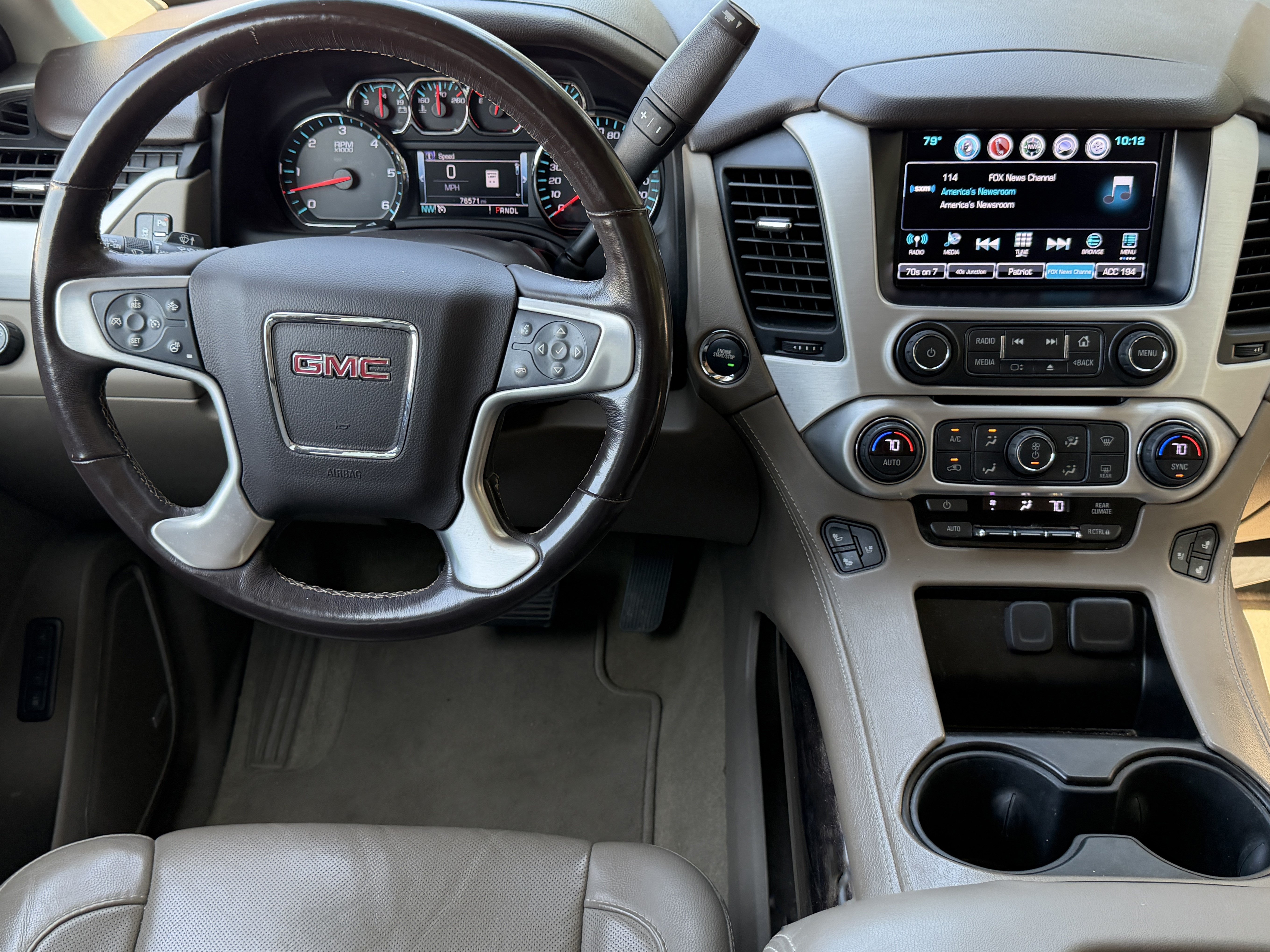 Used 2018 GMC Yukon SLT w/ Premium Edition RWD image 10