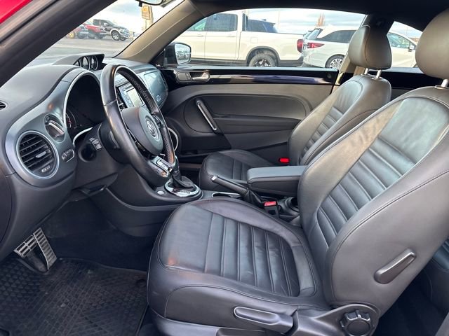 Used 2013 Volkswagen Beetle Turbo image 9