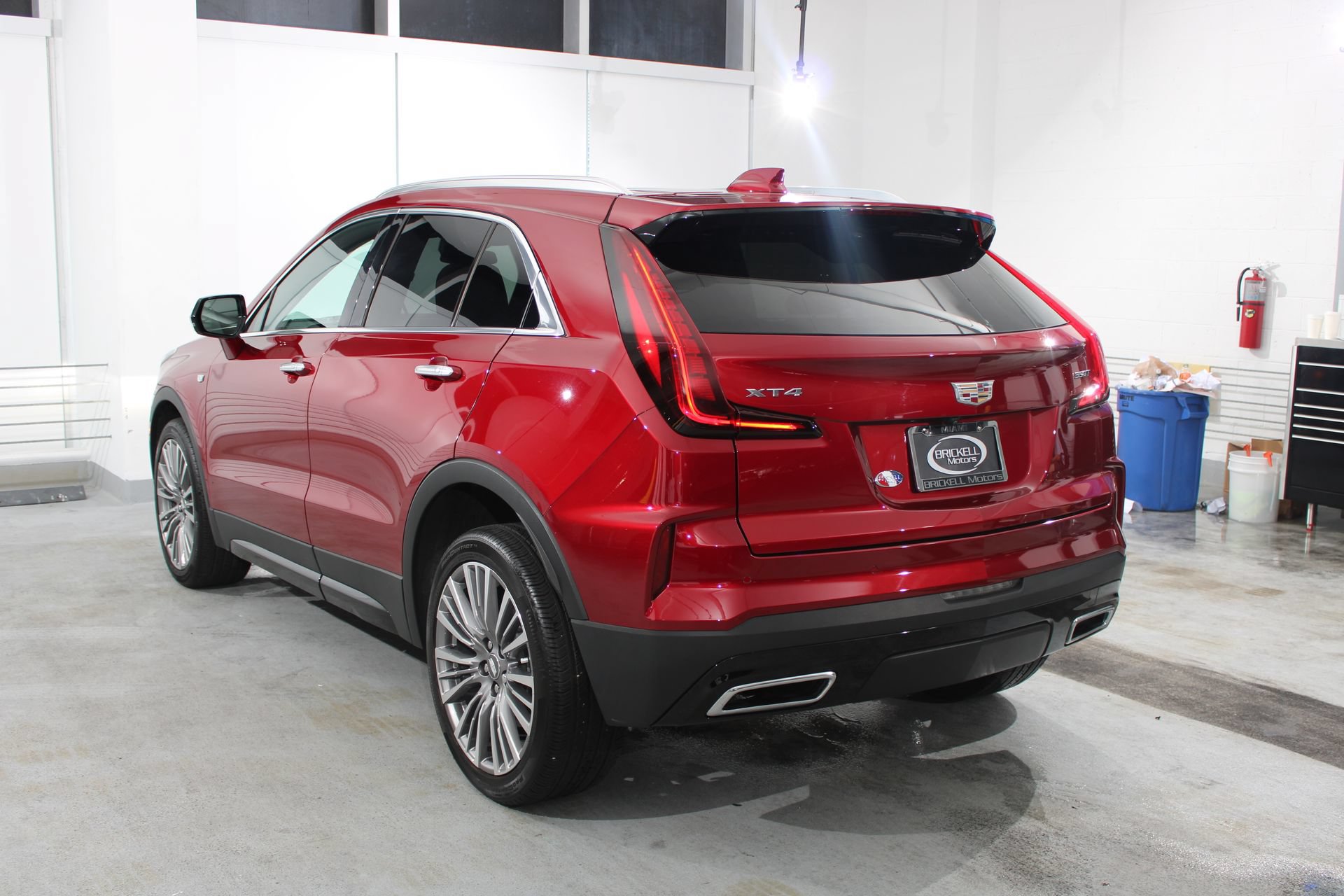 Used 2024 Cadillac XT4 Premium Luxury FWD video 3