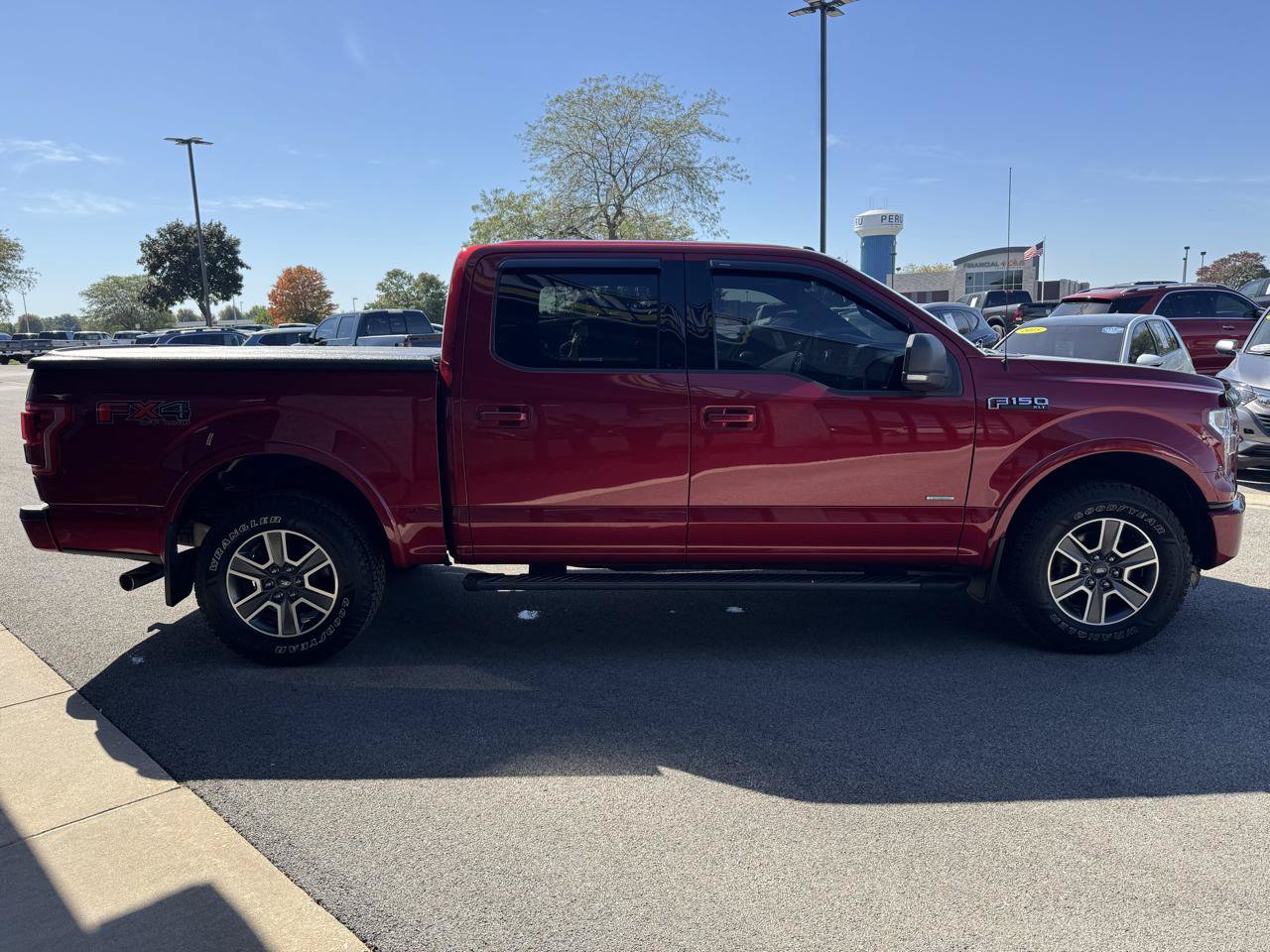 Used 2015 Ford F150 XLT w/ Equipment Group 302A Luxury AWD/4WD image 10