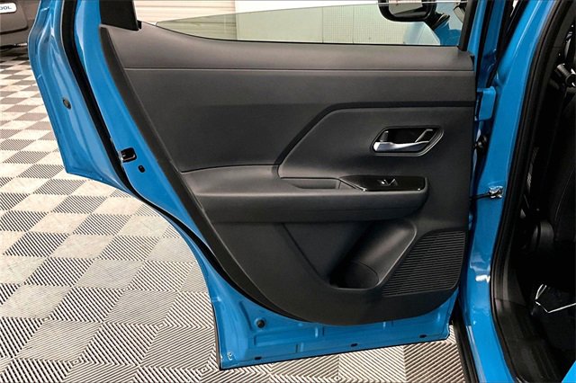 New 2026 Nissan Kicks SR w/ SR Premium Package image 30