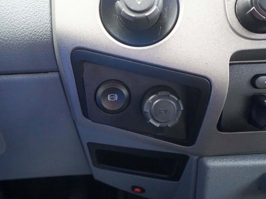 Used 2016 Ford F250 XLT w/ XLT Value Package image 26