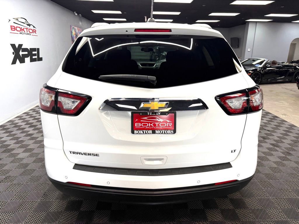 Used 2017 Chevrolet Traverse LT FWD image 13