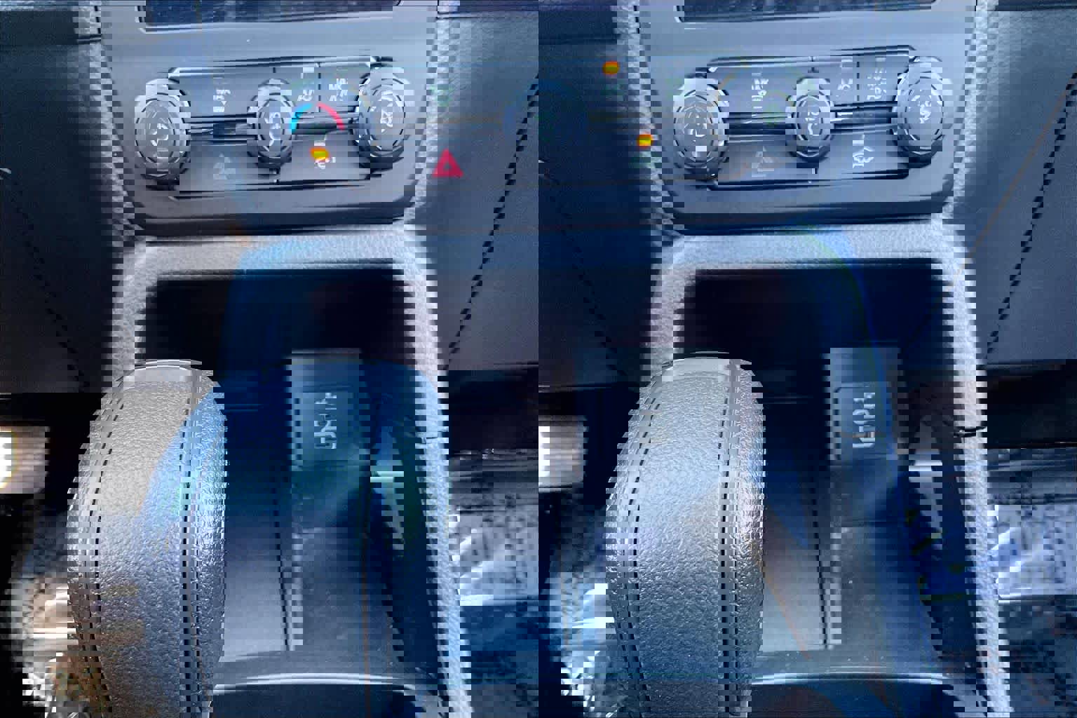 Used 2024 Ford Ranger XL image 34