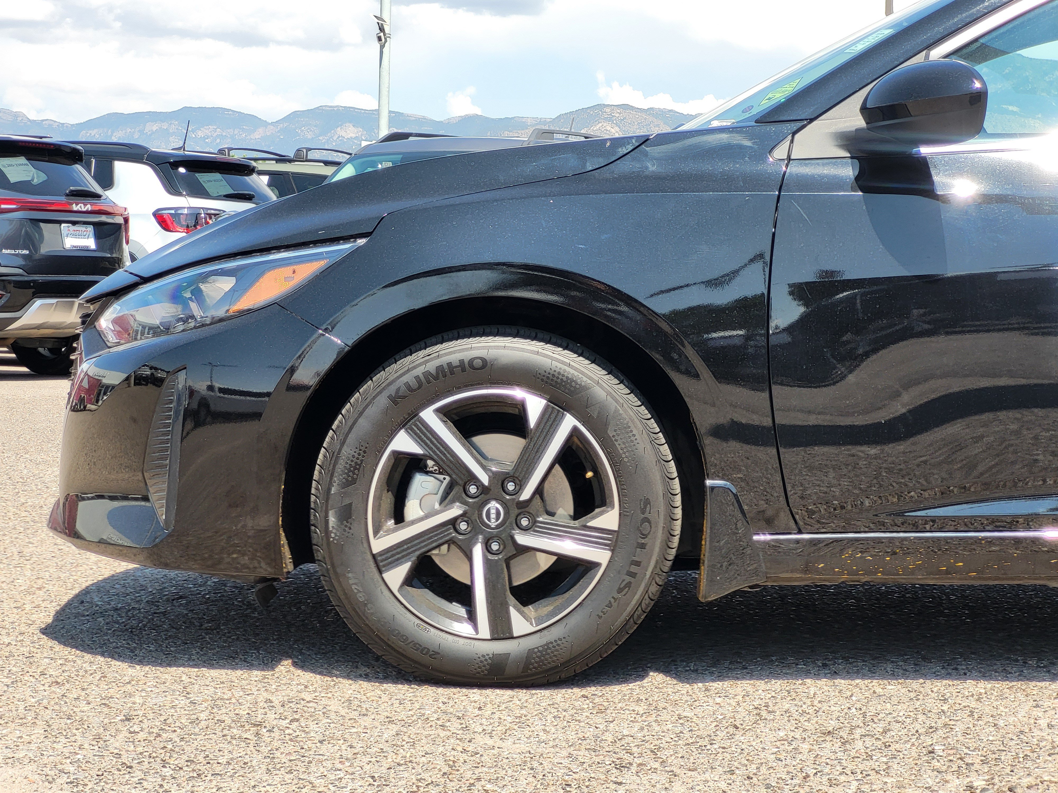 Certified 2025 Nissan Sentra SV FWD image 9