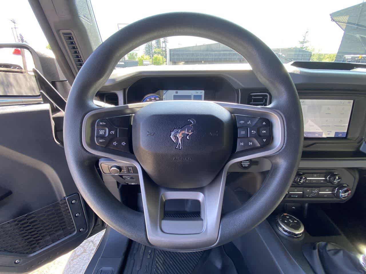 Used 2022 Ford Bronco 2-Door AWD/4WD image 18