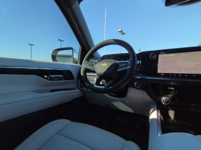 New 2026 Chevrolet Suburban Premier w/ Sun And Tow Package image 7