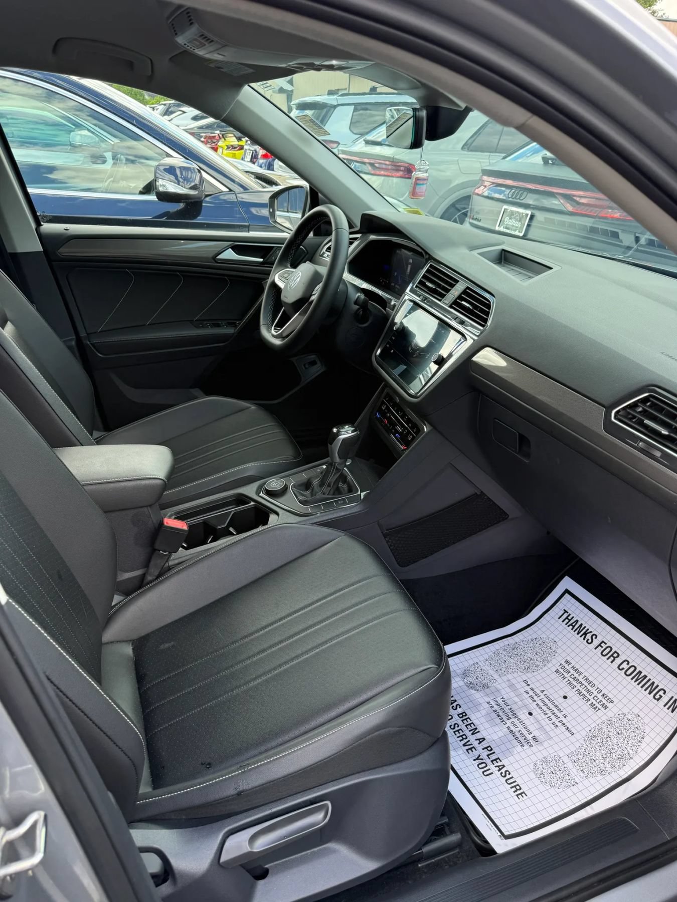 Used 2022 Volkswagen Tiguan SE AWD/4WD image 21