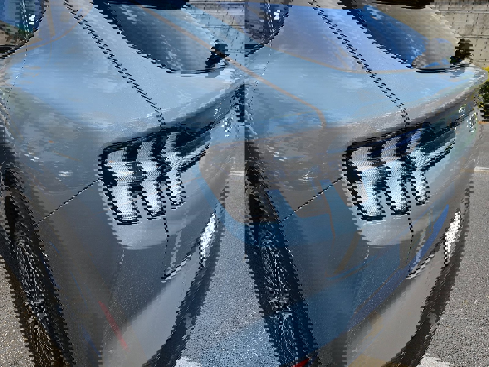 Used 2024 Ford Mustang Mach-E Premium AWD/4WD image 34