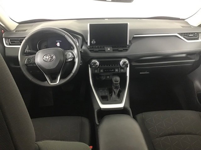 Used 2023 Toyota RAV4 XLE image 13