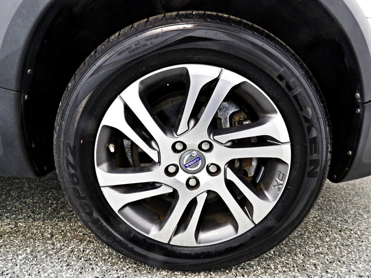 Used 2015 Volvo XC70 T5 Premier Plus image 23