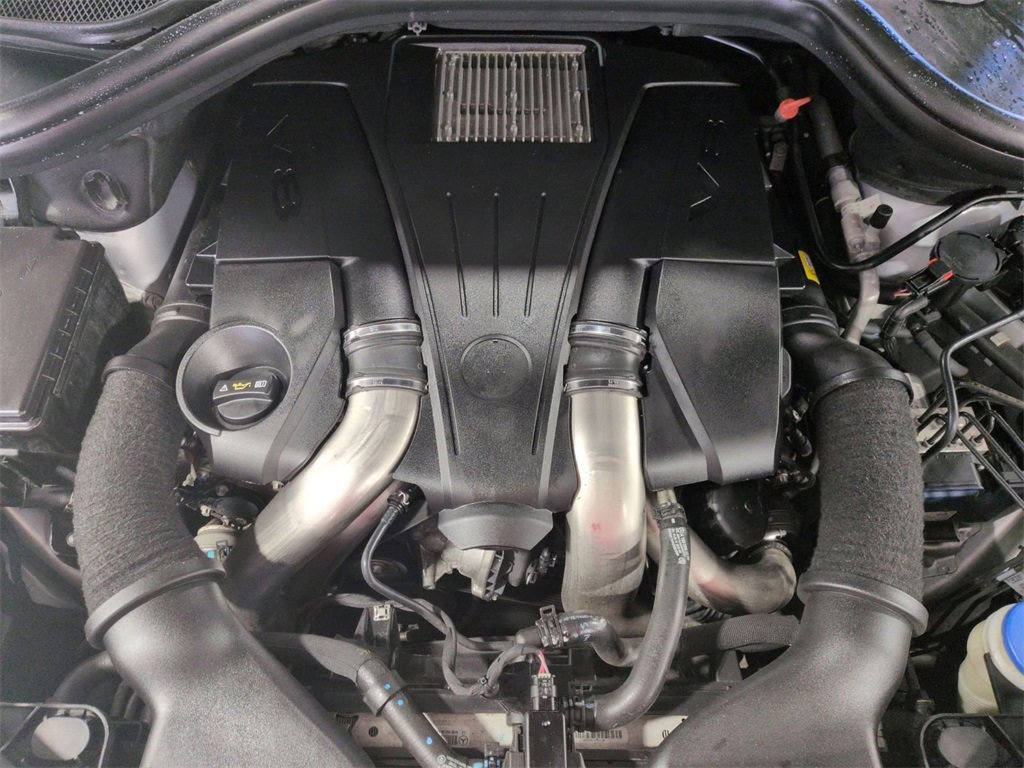 Used 2013 Mercedes-Benz ML 550 4MATIC w/ Premium 1 Pkg image 31