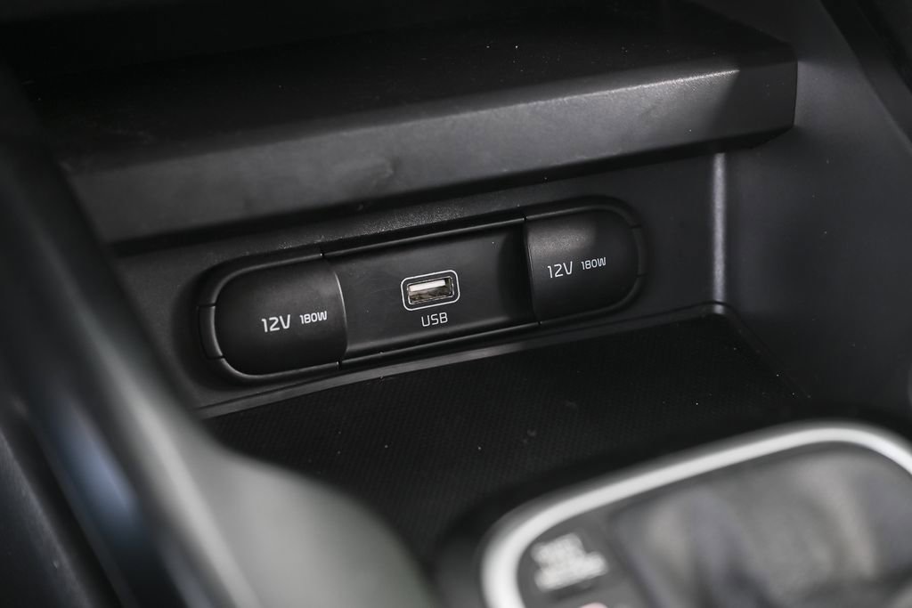 Used 2020 Kia Soul S FWD image 30