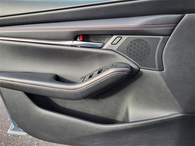 Used 2024 MAZDA MAZDA3 s image 10