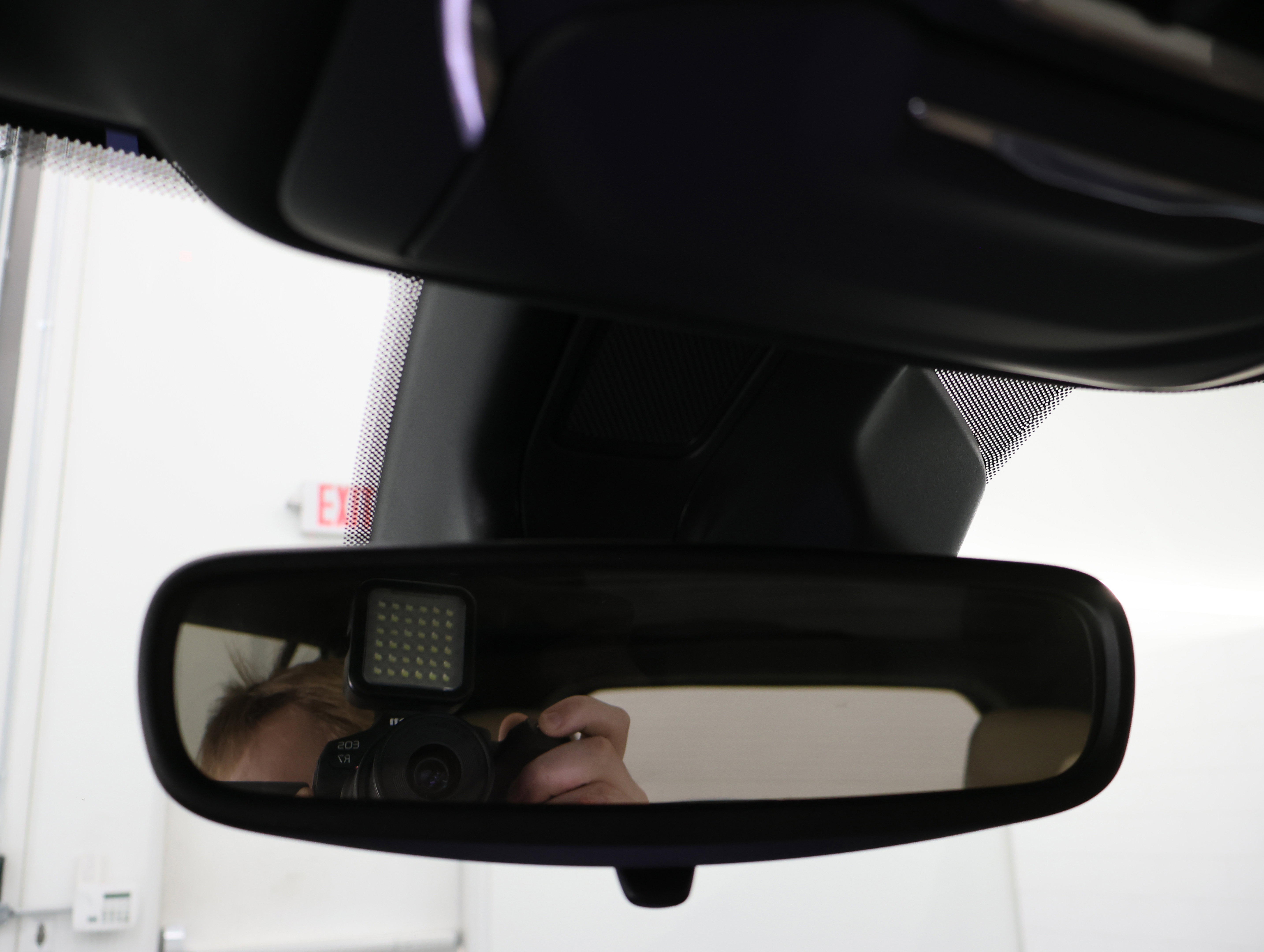 Used 2023 Jeep Grand Cherokee Limited image 48