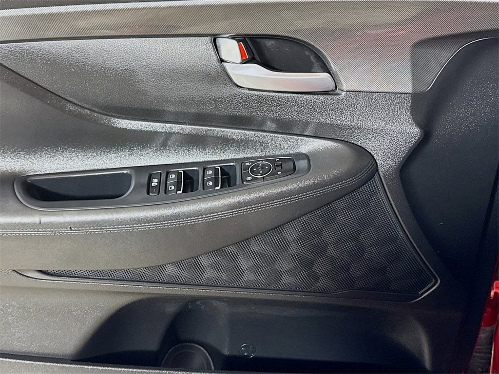 Used 2023 Hyundai Santa Fe SEL image 16