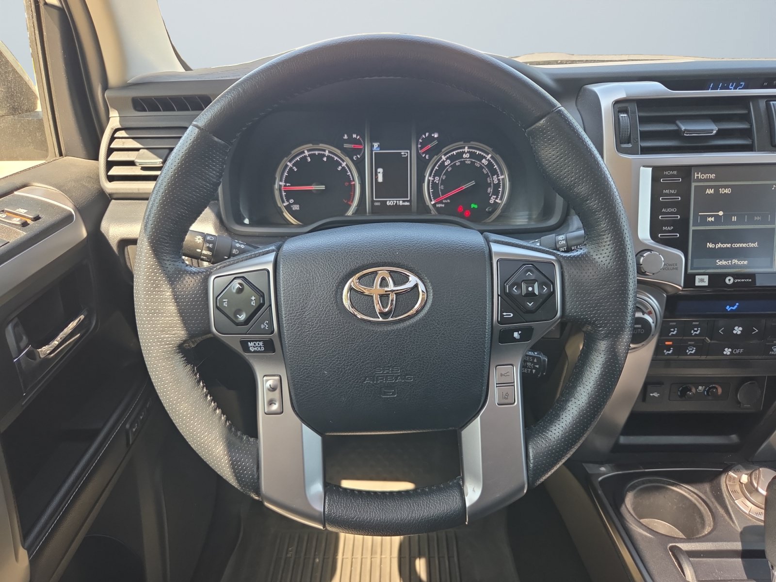 Used 2024 Toyota 4Runner Limited AWD/4WD image 13