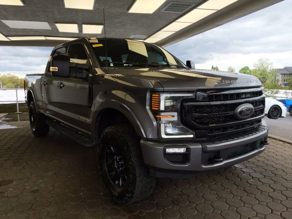 Used 2022 Ford F350 Lariat w/ Tremor Off-Road Package AWD/4WD image 4