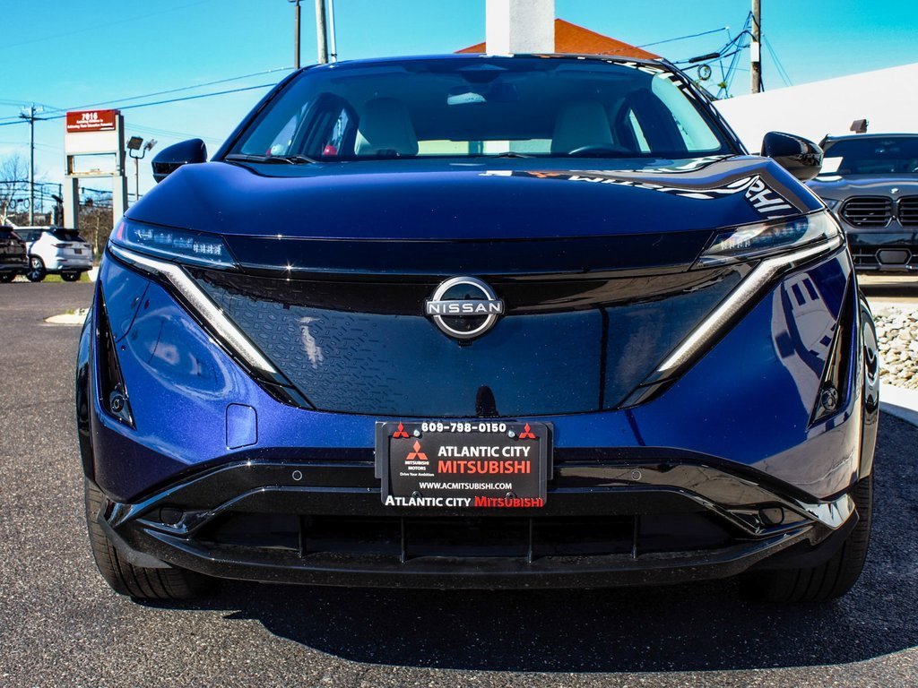 Used 2023 Nissan Ariya AWD image 2